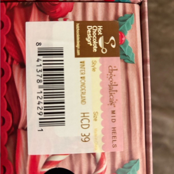 Elegant Blue Snowflake Heels - Picture 10 of 10